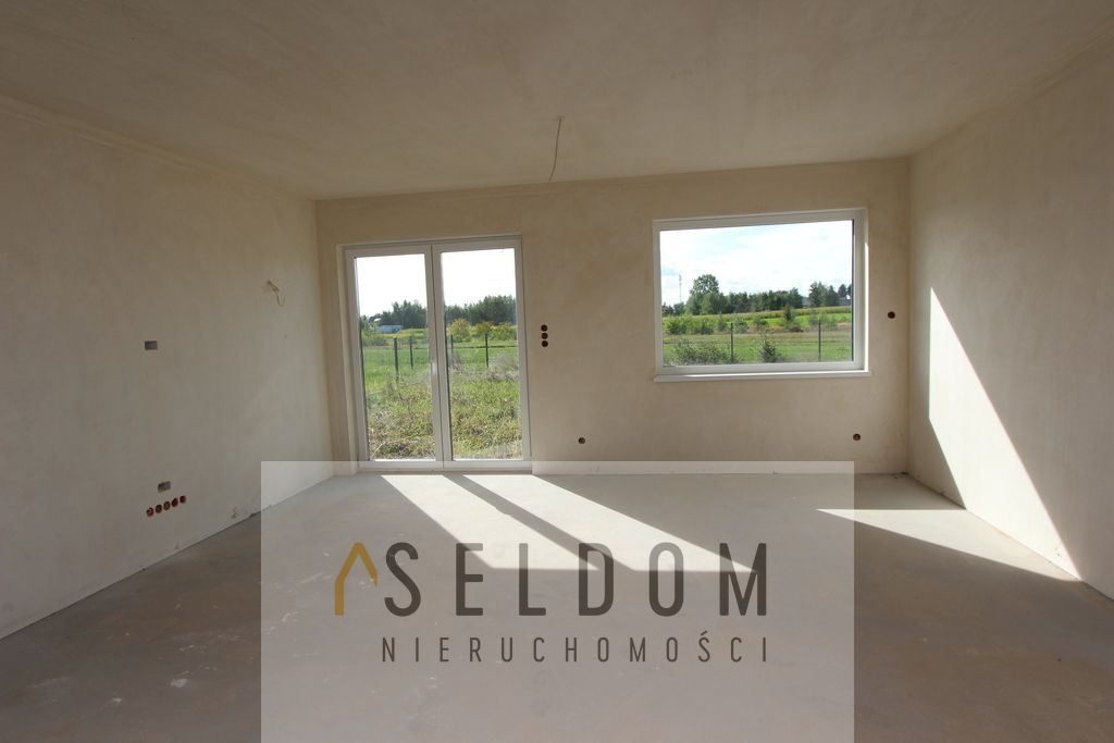 bliźniak, 4 pokoje Ślesin. Zdjęcie 12