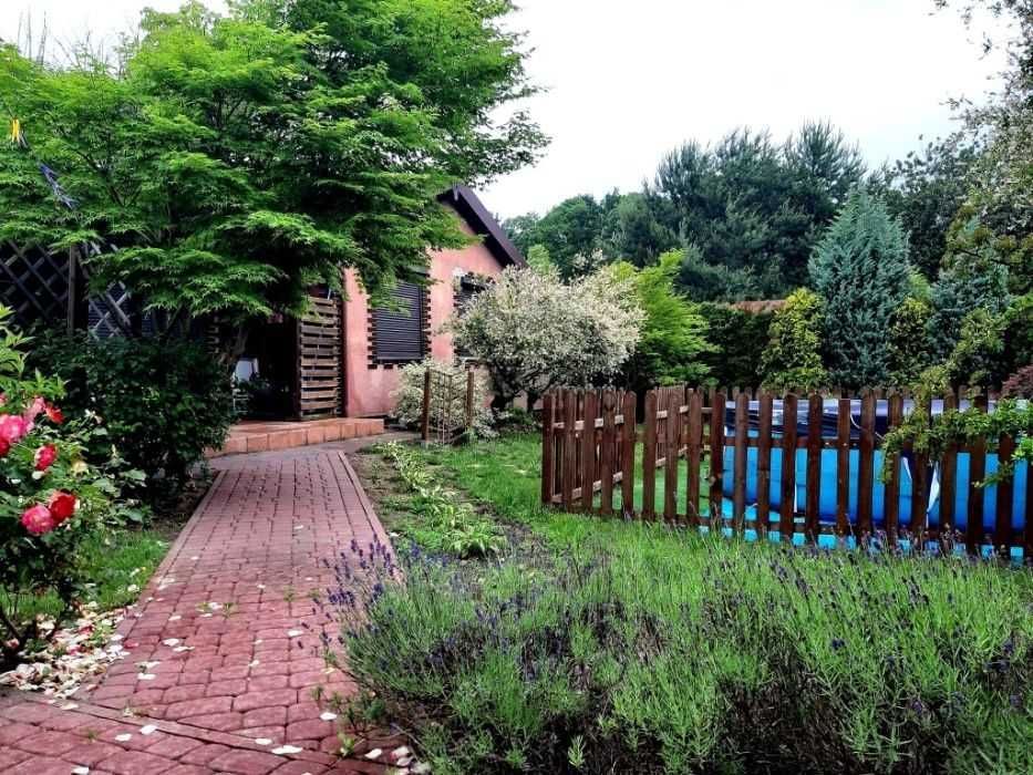 dom wolnostojący, 4 pokoje Popów, ul. Sadowa