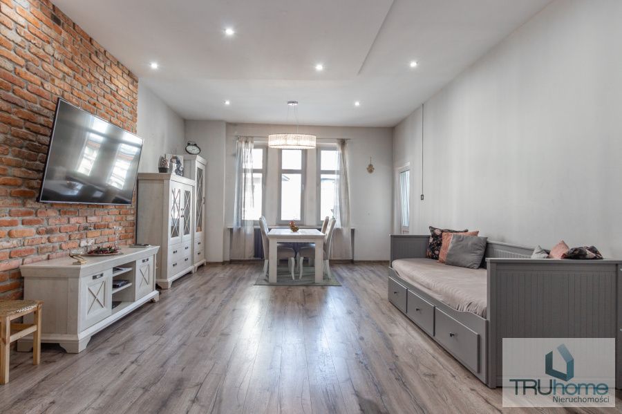 Mieszkanie 3-pokojowe Katowice Śródmieście, ul. Jana Matejki. Zdjęcie 3