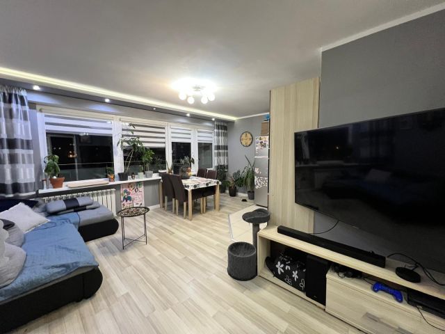 Mieszkanie 3-pokojowe Giżycko. Zdjęcie 2