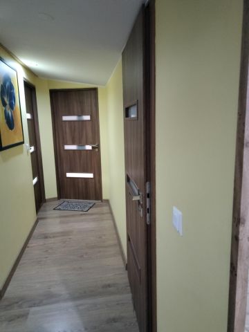 dom wolnostojący, 5 pokoi Kołczygłówki. Zdjęcie 9