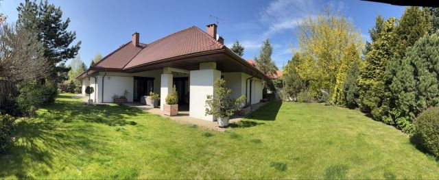 dom wolnostojący, 6 pokoi Łódź Ruda Pabianicka. Zdjęcie 1