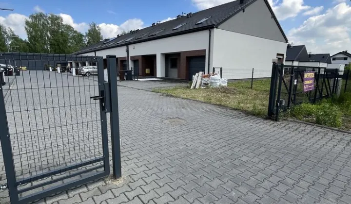 dom szeregowy, 4 pokoje Sosnowiec Dańdówka, ul. Romualda Traugutta