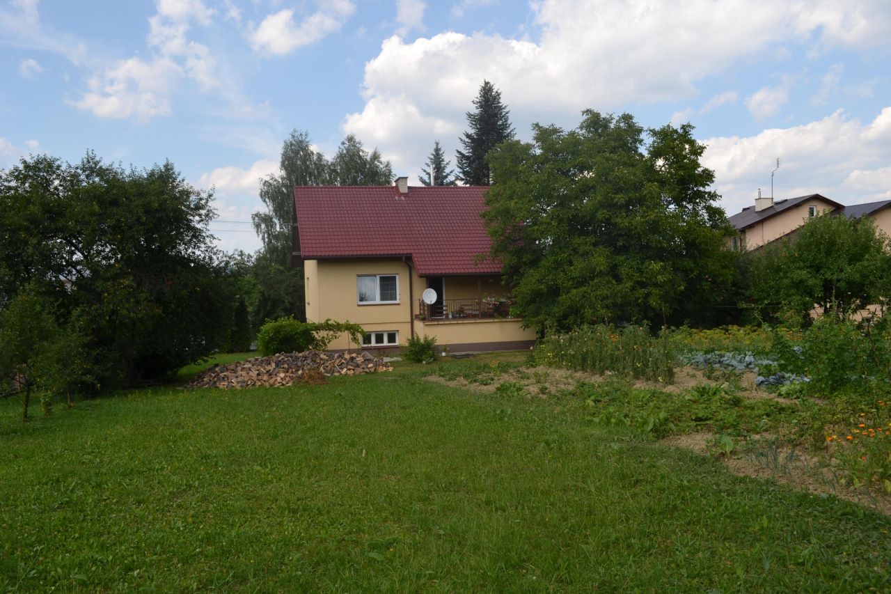 dom wolnostojący, 4 pokoje Jasło Sobniów, ul. Floriańska. Zdjęcie 4
