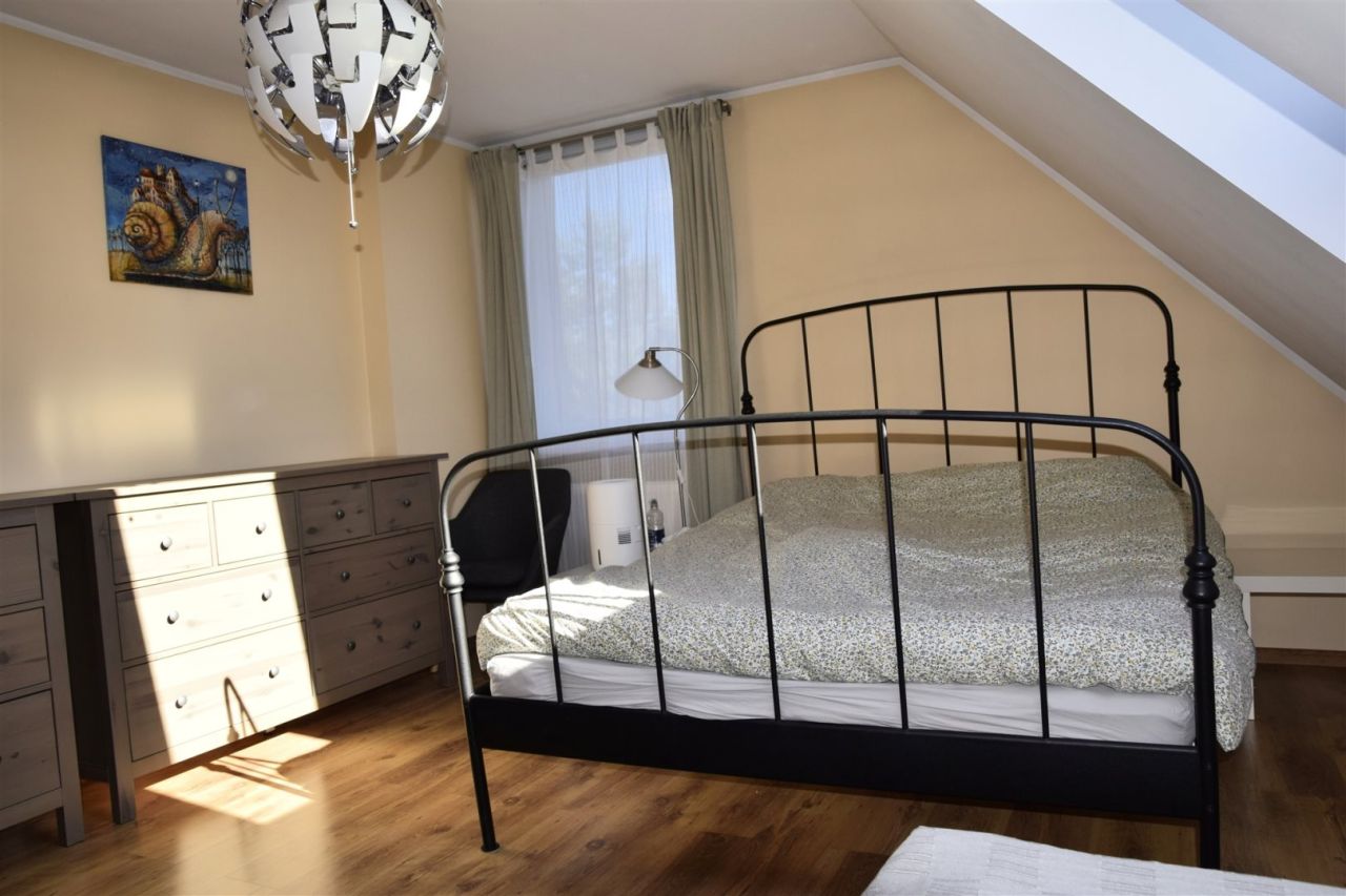 dom wolnostojący, 4 pokoje Lubochnia. Zdjęcie 20