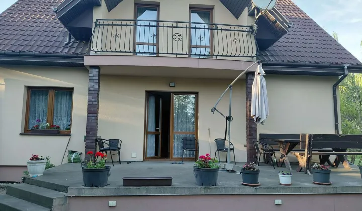 dom wolnostojący, 5 pokoi Bońki, ul. Wspólna