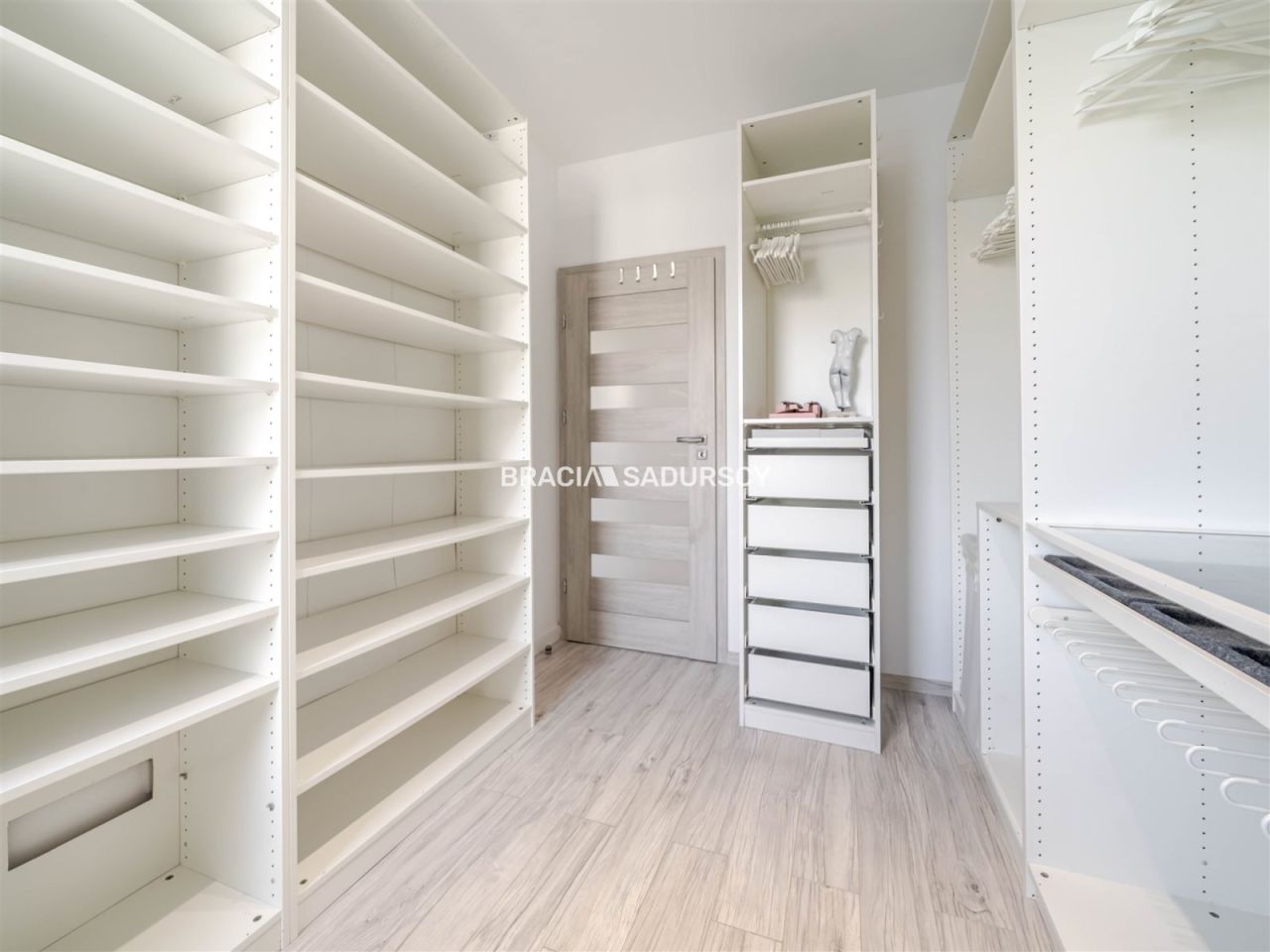 Mieszkanie 4-pokojowe Kraków Dębniki, ul. Czerwone Maki. Zdjęcie 25