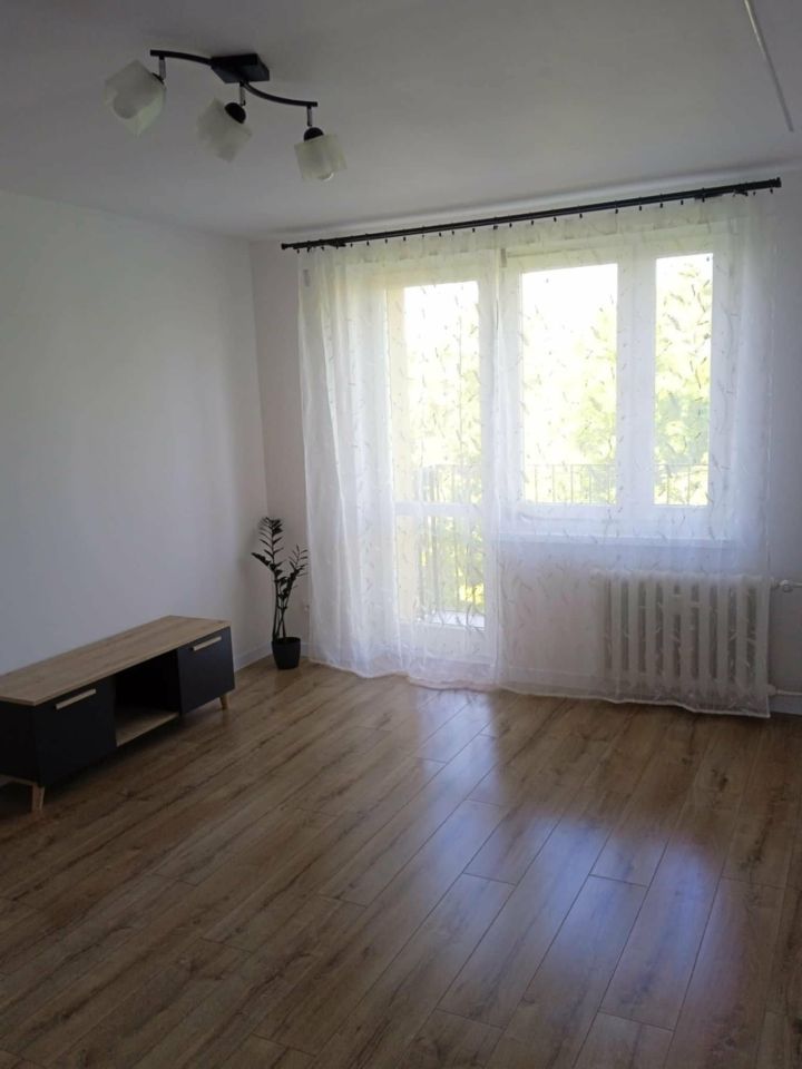 Mieszkanie 2-pokojowe Leszno, ul. Jagiellońska. Zdjęcie 1