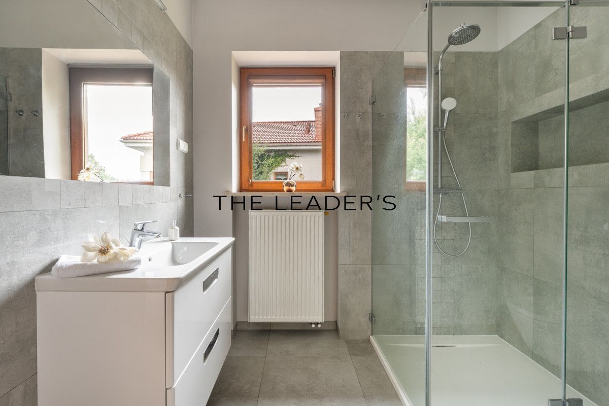 bliźniak, 5 pokoi Bielawa. Zdjęcie 12