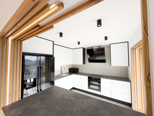 Mieszkanie 5-pokojowe Słupsk, ul. Nowowiejska. Zdjęcie 4