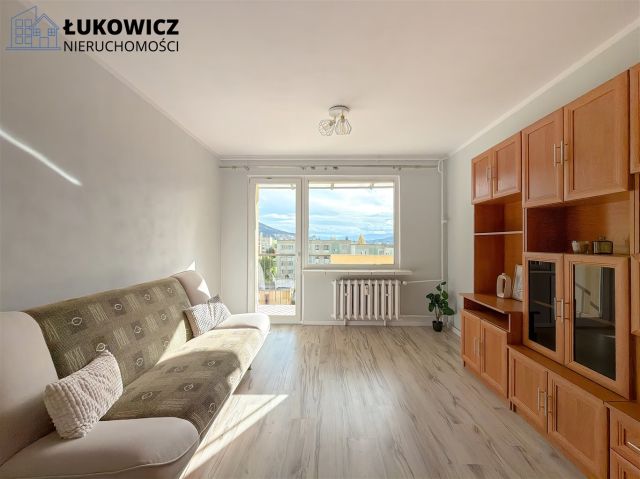 Mieszkanie 3-pokojowe Bielsko-Biała Złote Łany. Zdjęcie 3