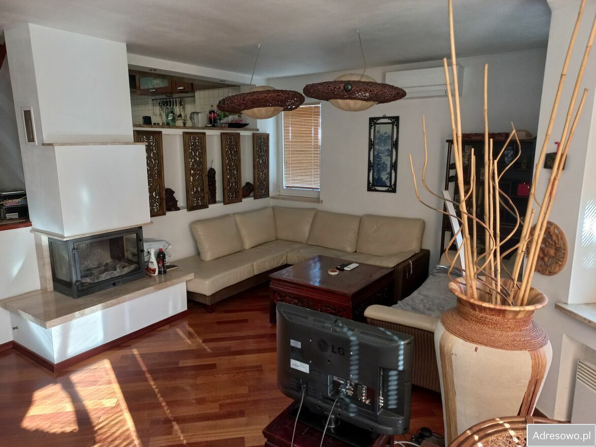 dom szeregowy, 5 pokoi Warszawa Wawer, ul. Jeziorowa. Zdjęcie 1