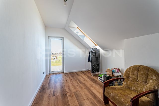 dom wolnostojący, 5 pokoi Jasionka. Zdjęcie 12