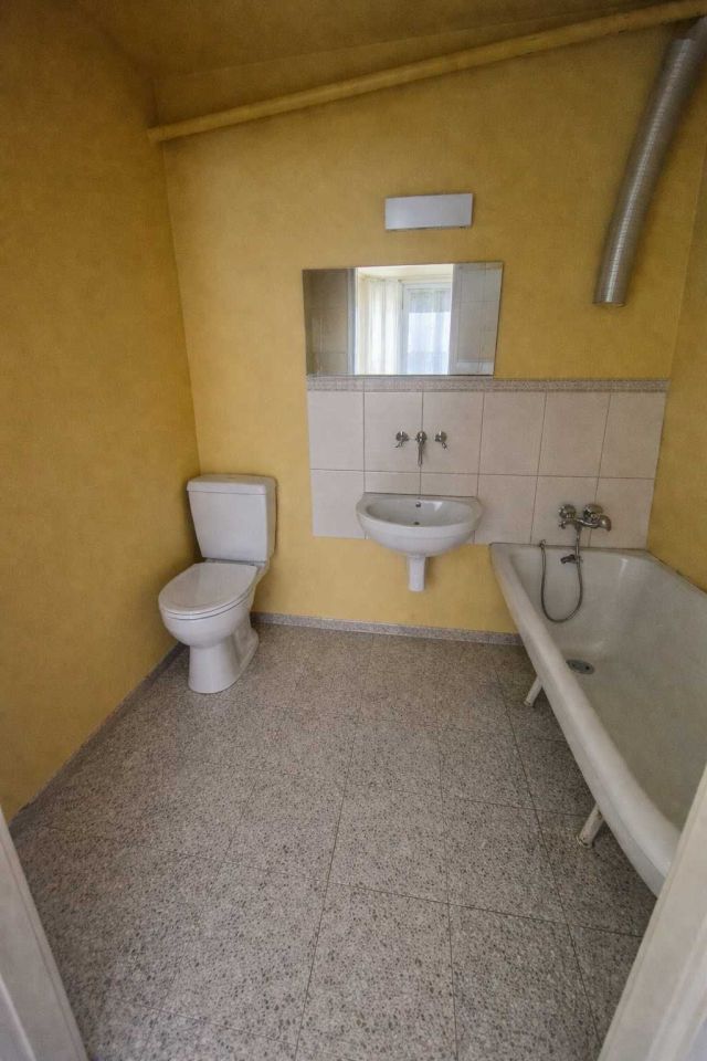 Mieszkanie 3-pokojowe Chorzów, ul. ks. Antoniego Stabika. Zdjęcie 3