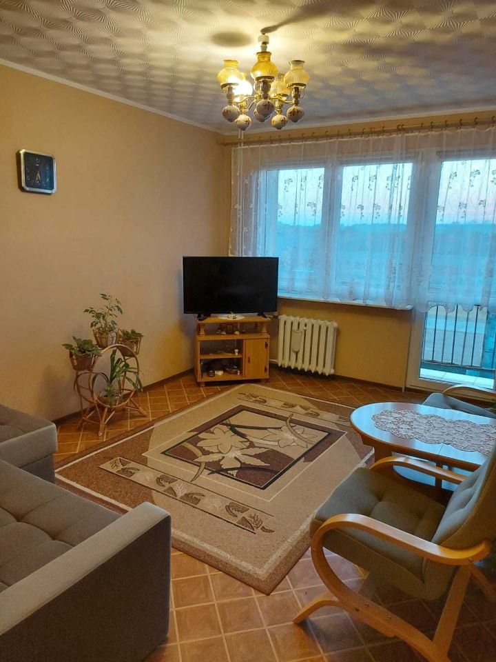 Mieszkanie 3-pokojowe Magnuszewice. Zdjęcie 1