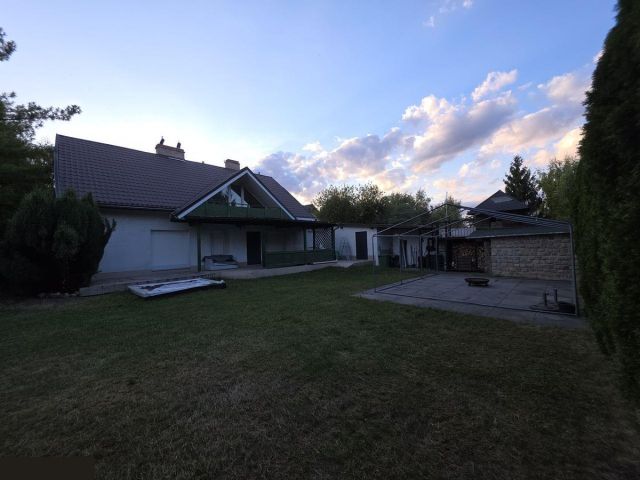 dom wolnostojący, 4 pokoje Maniów Mały. Zdjęcie 1