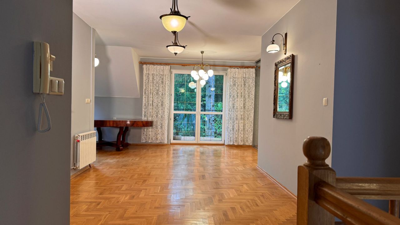 dom wolnostojący, 5 pokoi Milanówek. Zdjęcie 13