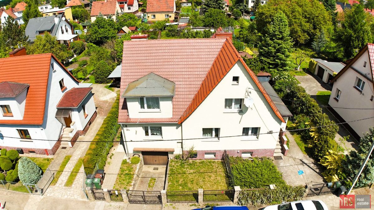 bliźniak, 4 pokoje Wrocław Kuźniki, ul. Woźnicza. Zdjęcie 1