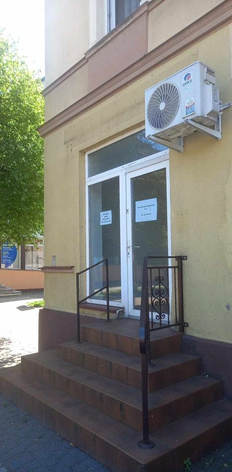 Lokal Złotów, pl. Paderewskiego. Zdjęcie 1