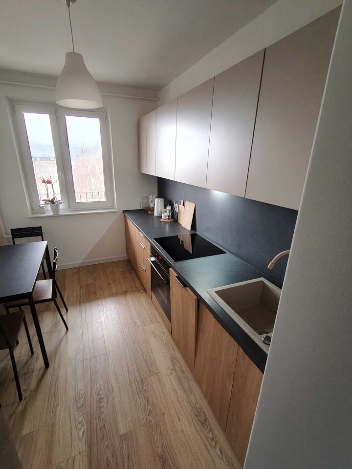 Mieszkanie 3-pokojowe Cieszyn Bobrek. Zdjęcie 6