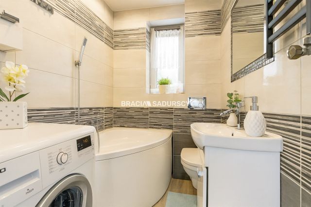 dom wolnostojący, 5 pokoi Kraków Podgórze, ul. Poronińska. Zdjęcie 9