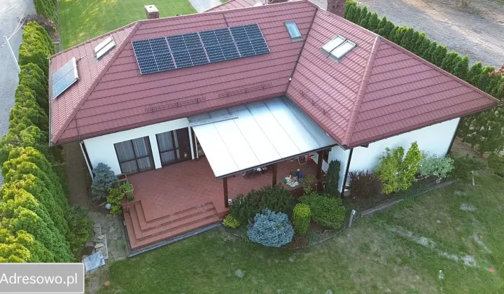 dom wolnostojący, 7 pokoi Orzeszyn, ul. Klonowa