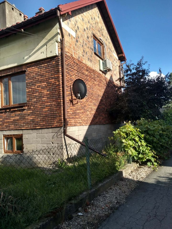 dom wolnostojący, 5 pokoi Kraków Przewóz, ul. Rączna. Zdjęcie 2