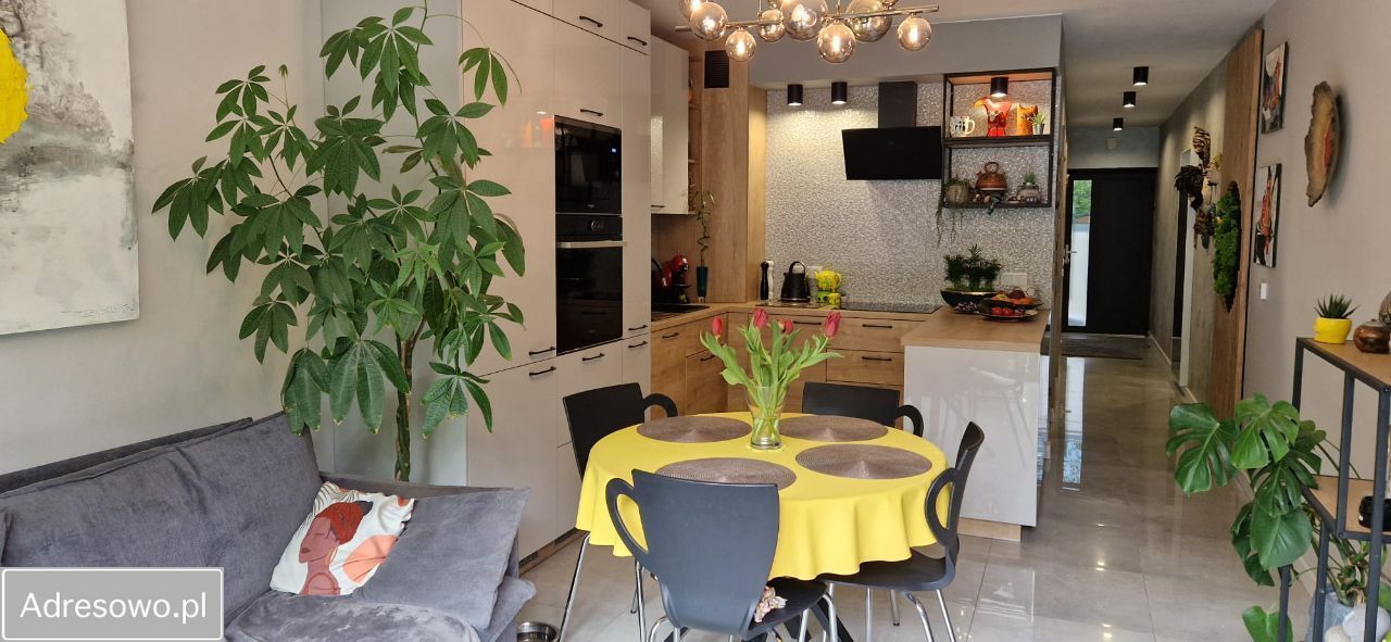 Mieszkanie 4-pokojowe Myślenice Zarabie, ul. Zacisze. Zdjęcie 2