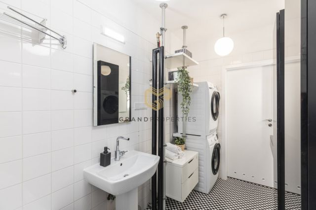 Mieszkanie 4-pokojowe Warszawa Śródmieście, pl. Konstytucji. Zdjęcie 12