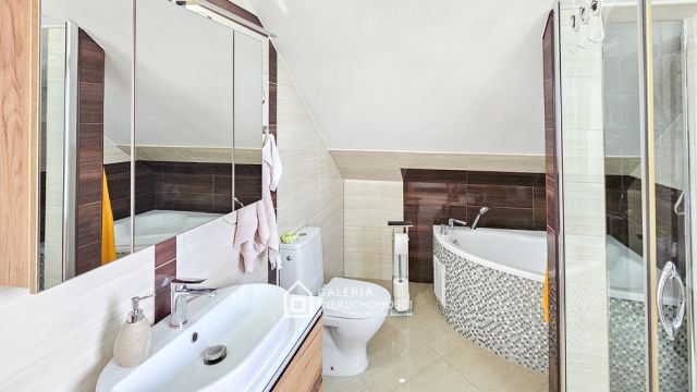 dom wolnostojący, 5 pokoi Wełnica, os. Łąkowe. Zdjęcie 16