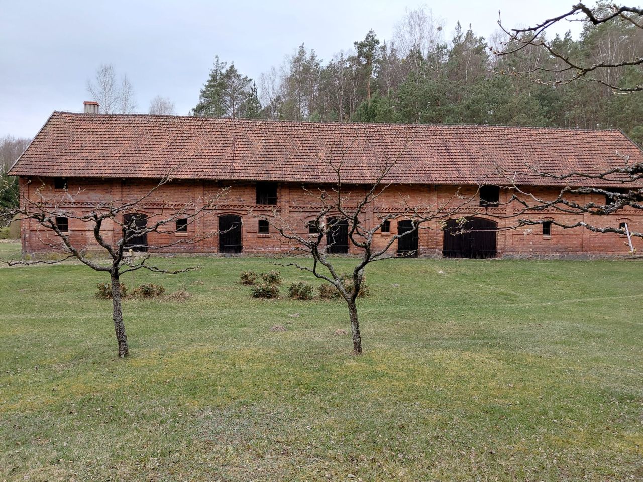 dom wolnostojący, 4 pokoje Domyśl. Zdjęcie 11