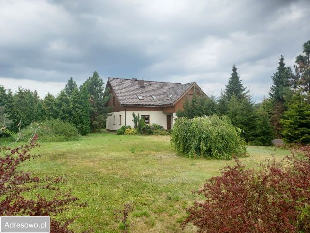 dom wolnostojący, 4 pokoje Sieraków Śląski, ul. Cicha. Zdjęcie 1