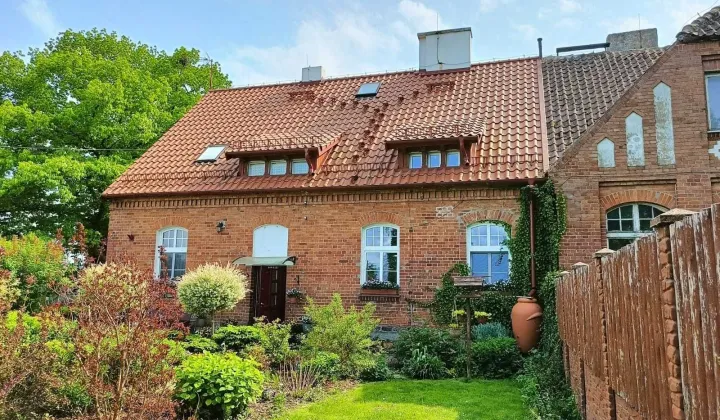 bliźniak, 6 pokoi Pieckowo