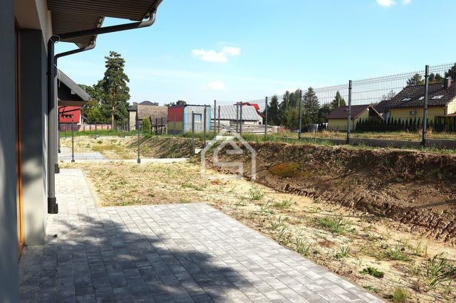 dom wolnostojący, 5 pokoi Dąbrowa. Zdjęcie 16