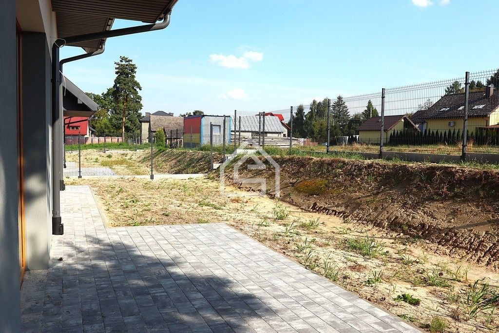 dom wolnostojący, 5 pokoi Dąbrowa. Zdjęcie 16