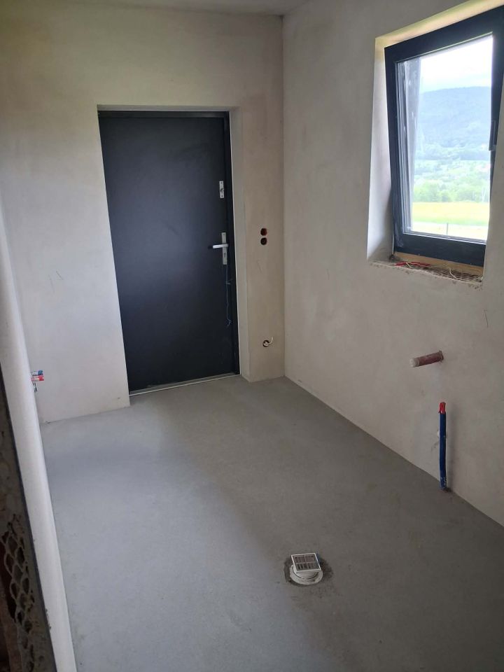 dom wolnostojący, 3 pokoje Skrzydlna. Zdjęcie 18