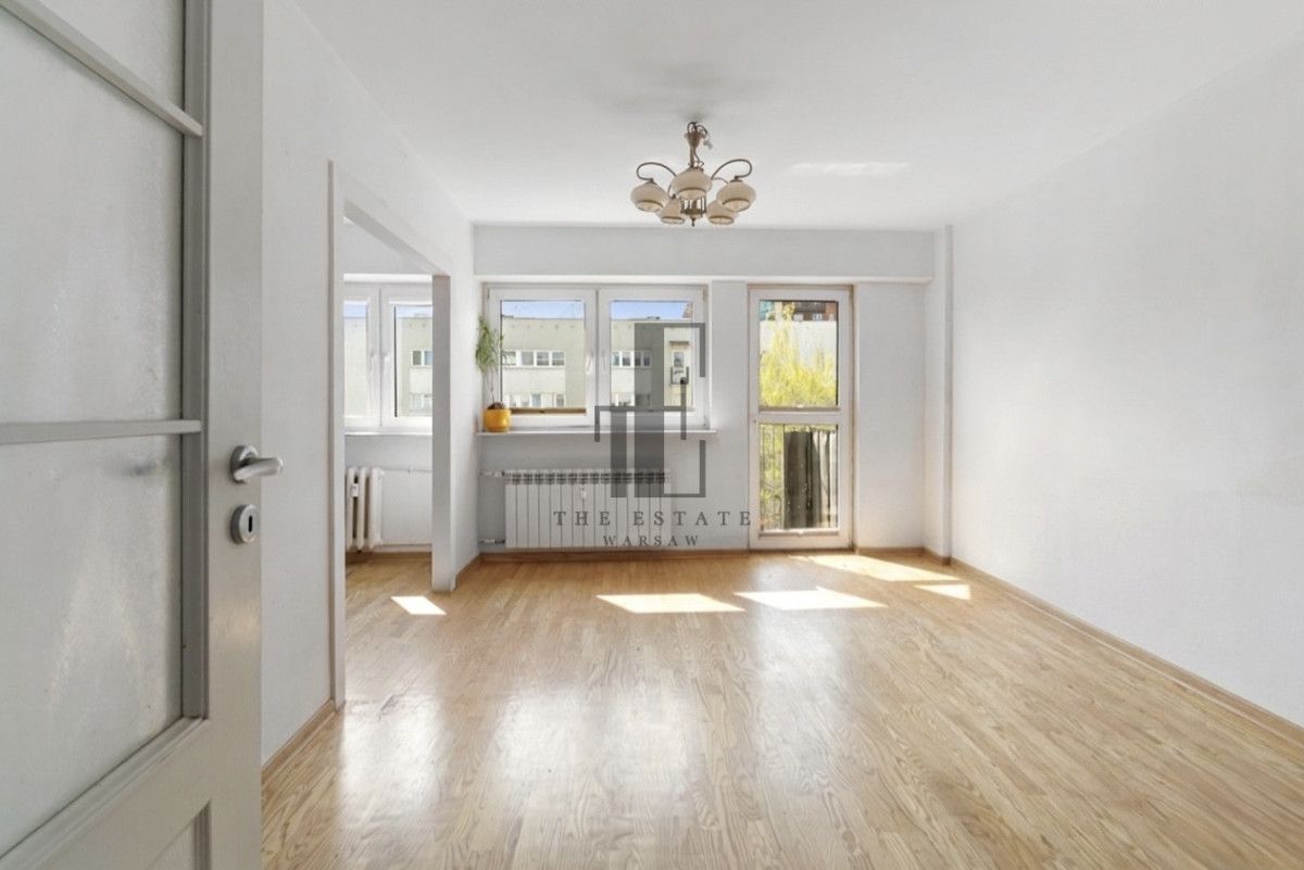 Mieszkanie 2-pokojowe Warszawa Bielany, ul. Jana Kochanowskiego. Zdjęcie 1