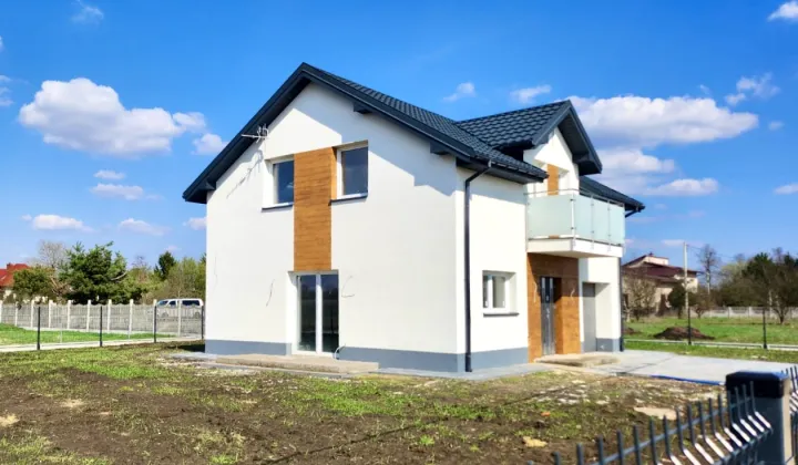 dom wolnostojący, 4 pokoje Kraków Wolica, ul. Brzeska