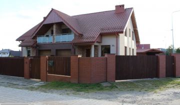 dom, 5 pokoi Chwaszczyno, ul. Stefana Żeromskiego. Zdjęcie 1