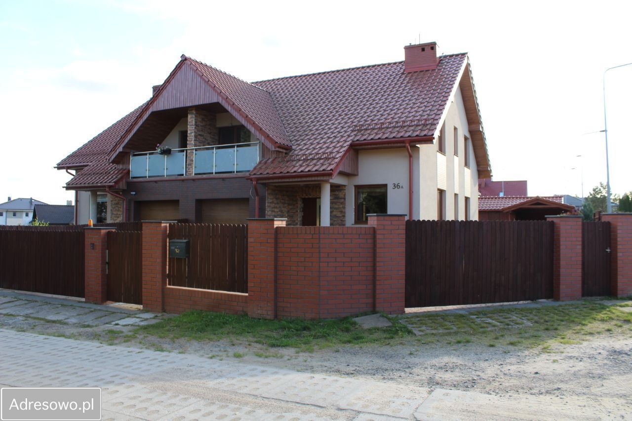 dom, 5 pokoi Chwaszczyno, ul. Stefana Żeromskiego
