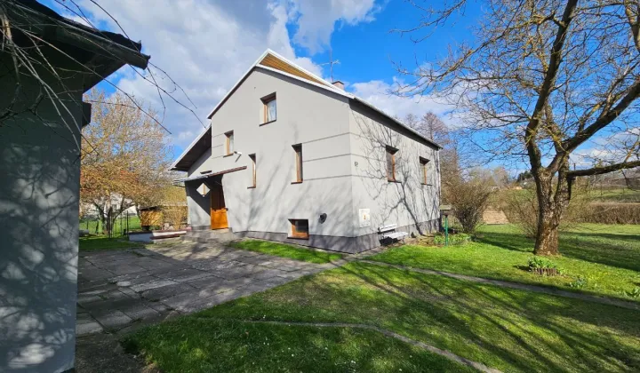 dom wolnostojący, 4 pokoje Korczyna