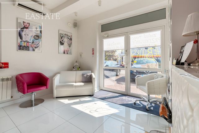 dom wolnostojący, 15 pokoi Warszawa Wawer, ul. Kadetów. Zdjęcie 14