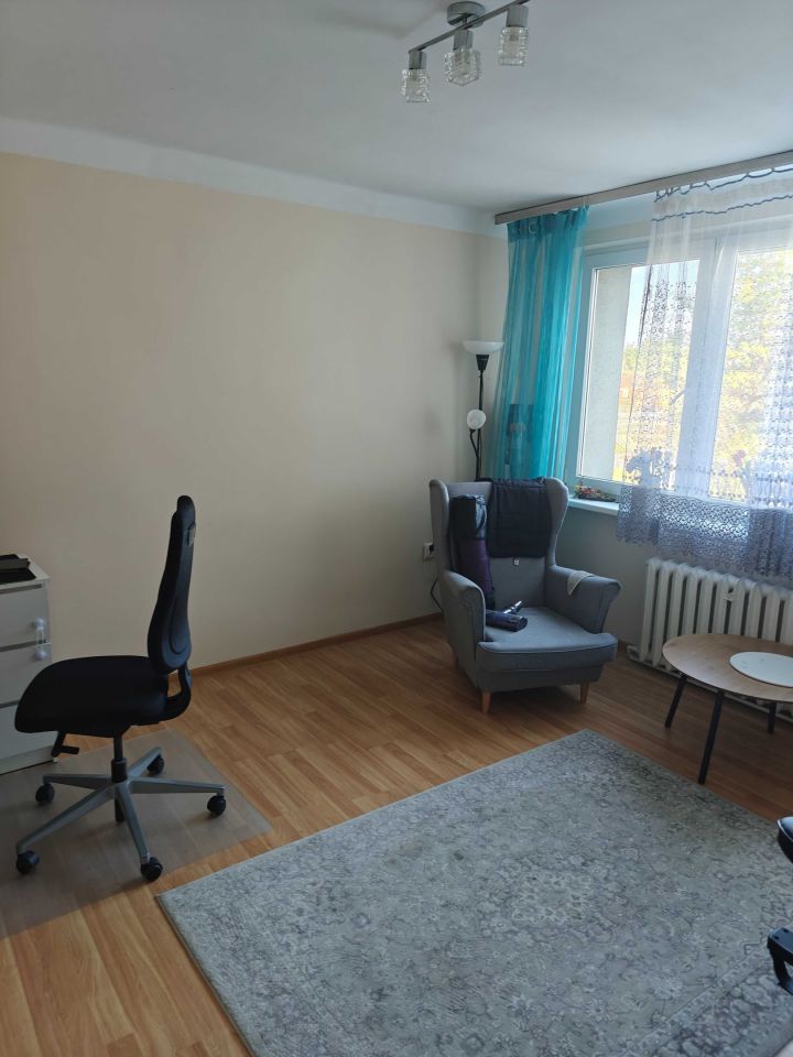 Mieszkanie 4-pokojowe Bochnia. Zdjęcie 3