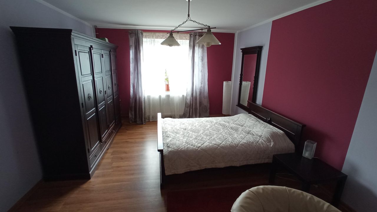 Shtëpi, 210 m²