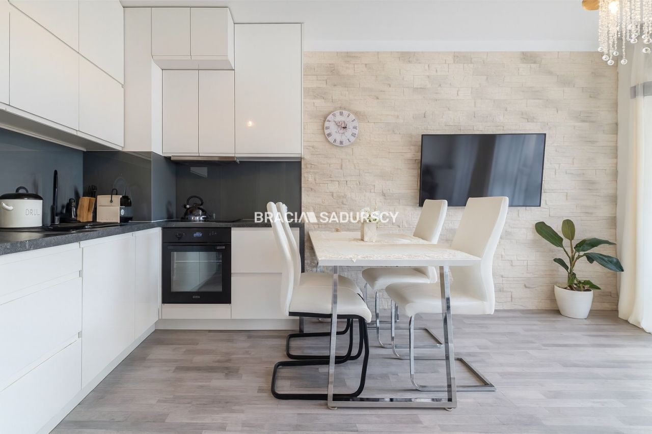 Mieszkanie 3-pokojowe Kraków Swoszowice, ul. Macieja Dębskiego. Zdjęcie 3