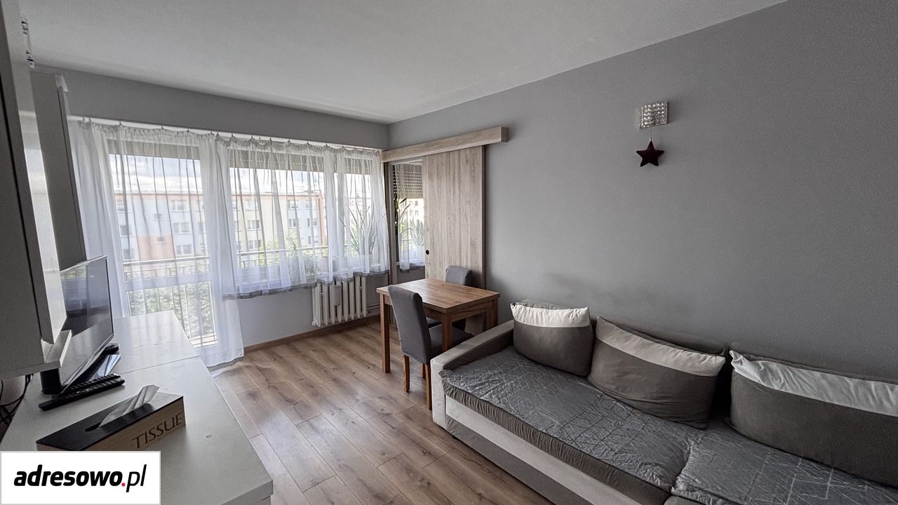 Mieszkanie 3-pokojowe Lubaczów, os. Unii Lubelskiej. Zdjęcie 1