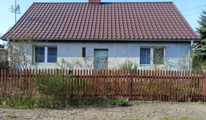 dom wolnostojący, 3 pokoje Krzeszyce, ul. Lipowa