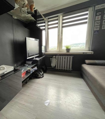 Mieszkanie 4-pokojowe Kraków Bieńczyce, ul. Bulwarowa. Zdjęcie 3