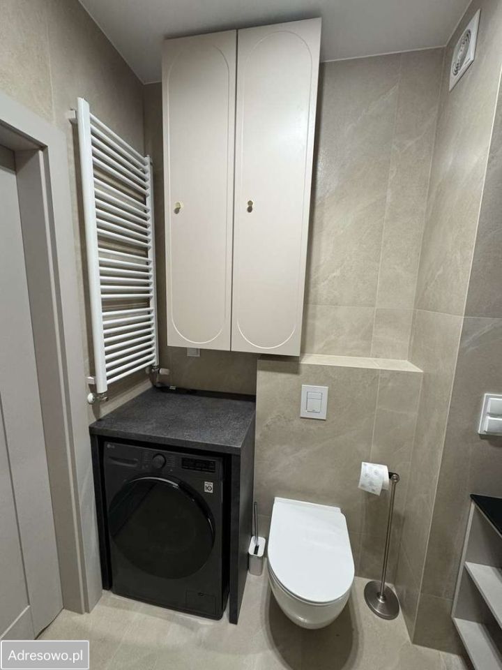 Mieszkanie 3-pokojowe Łomża, ul. Ks. Jerzego Popiełuszki. Zdjęcie 9