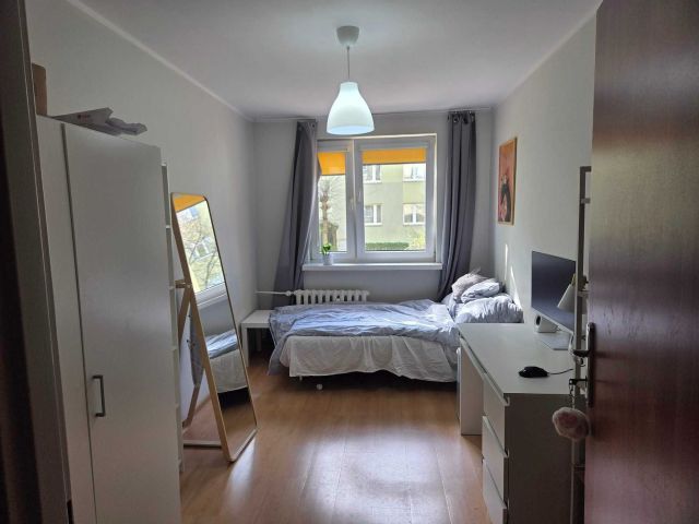 Mieszkanie 3-pokojowe Toruń, ul. Juliana Fałata. Zdjęcie 1